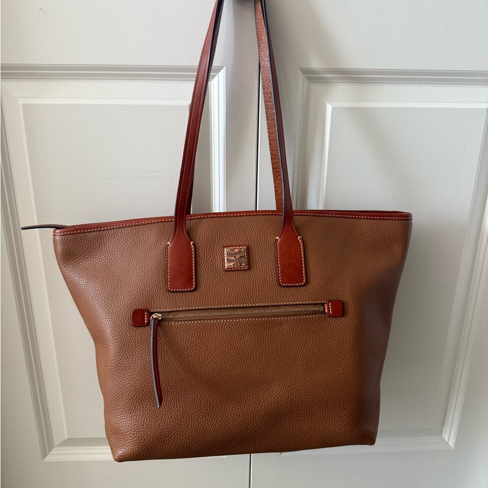 Dooney & Bourke Brown Leather Tote Bag EUC